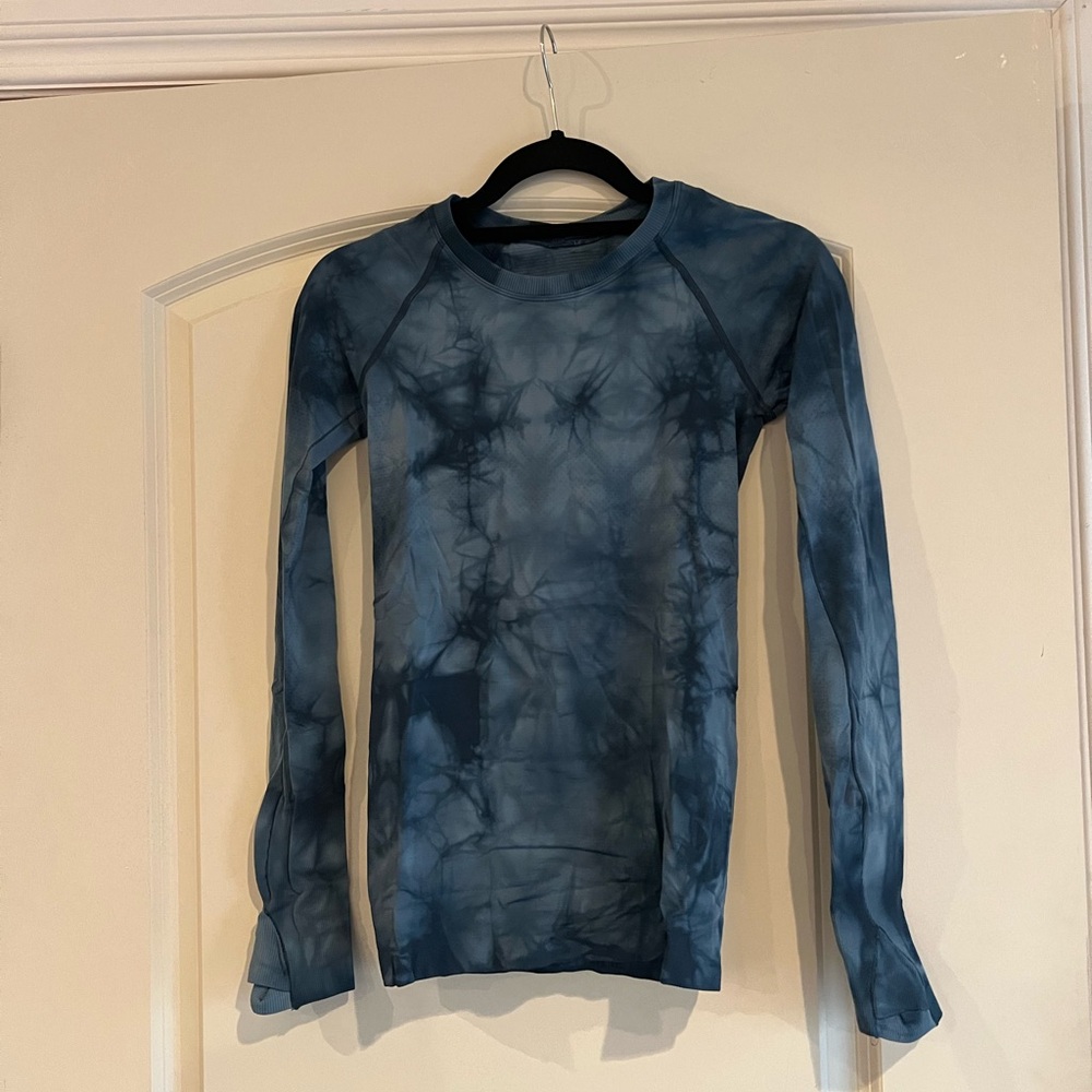Lululemon Swiftly Speed Long Sleeve Tee